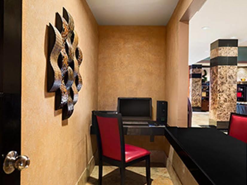 Baymont By Wyndham Celebration Hotel Кисими Екстериор снимка